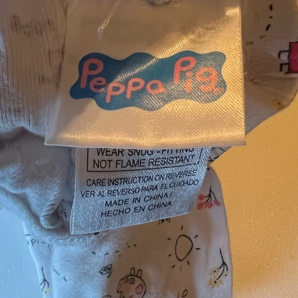 Peppa Pig Girls Snug Fitting Pajama Top and Bottom White w/Red Trim - Size 3T
